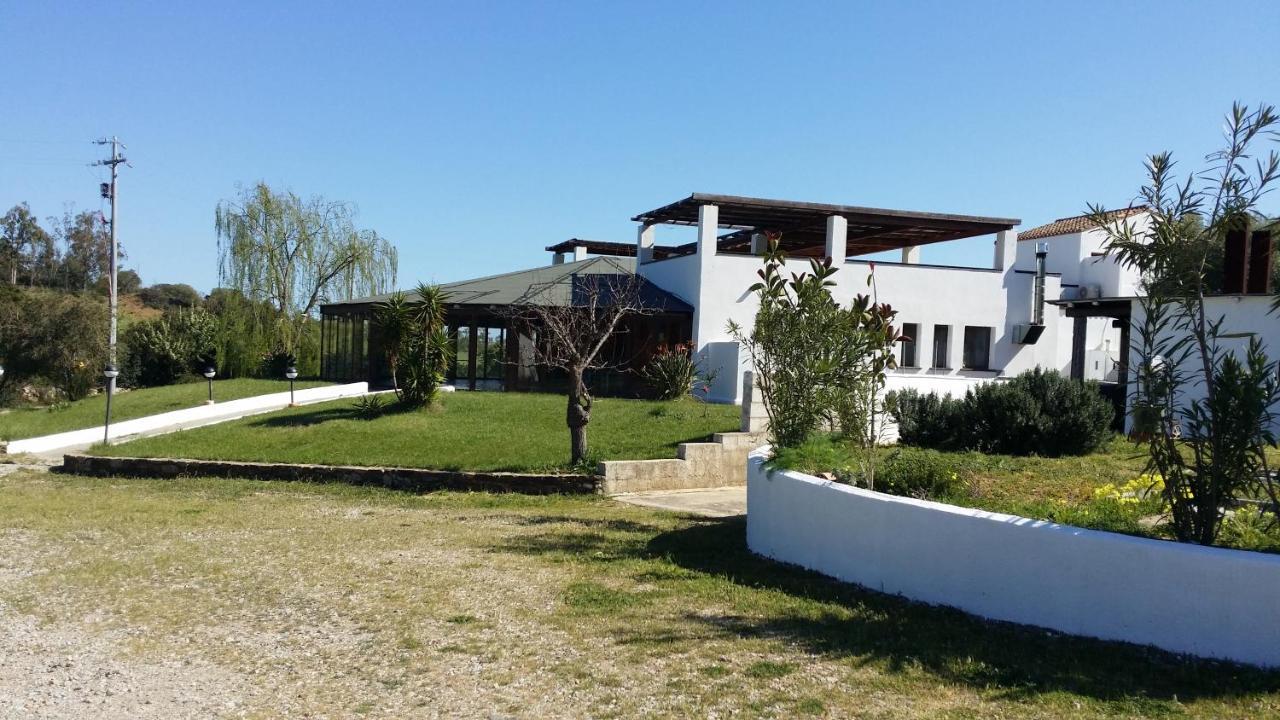 Hotel Cort'E Nastasj Tertenìa Exterior foto